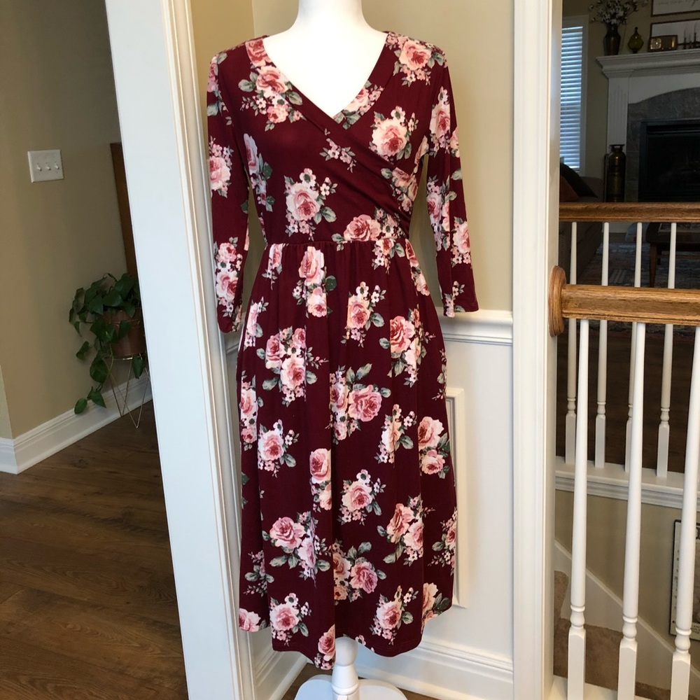 Faux wrap floral midi dress size large
